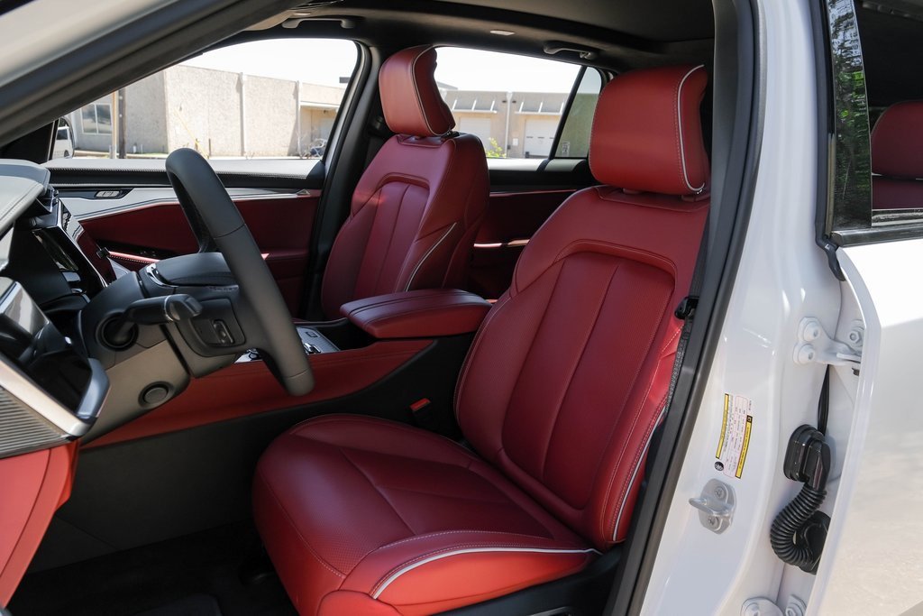 Used 2024 Jeep Wagoneer Launch Edition image 32