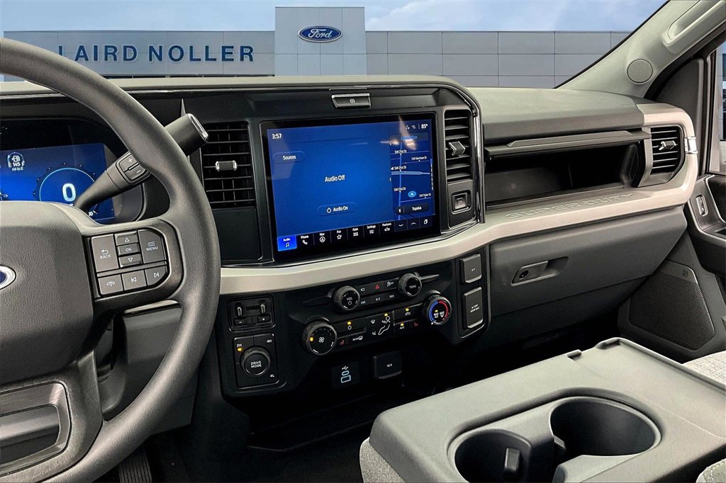 New 2026 Ford F250 XLT w/ XLT Premium Package image 6