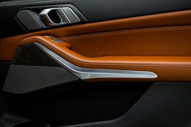 Used 2023 BMW X7 xDrive40i w/ Executive Package AWD/4WD image 27