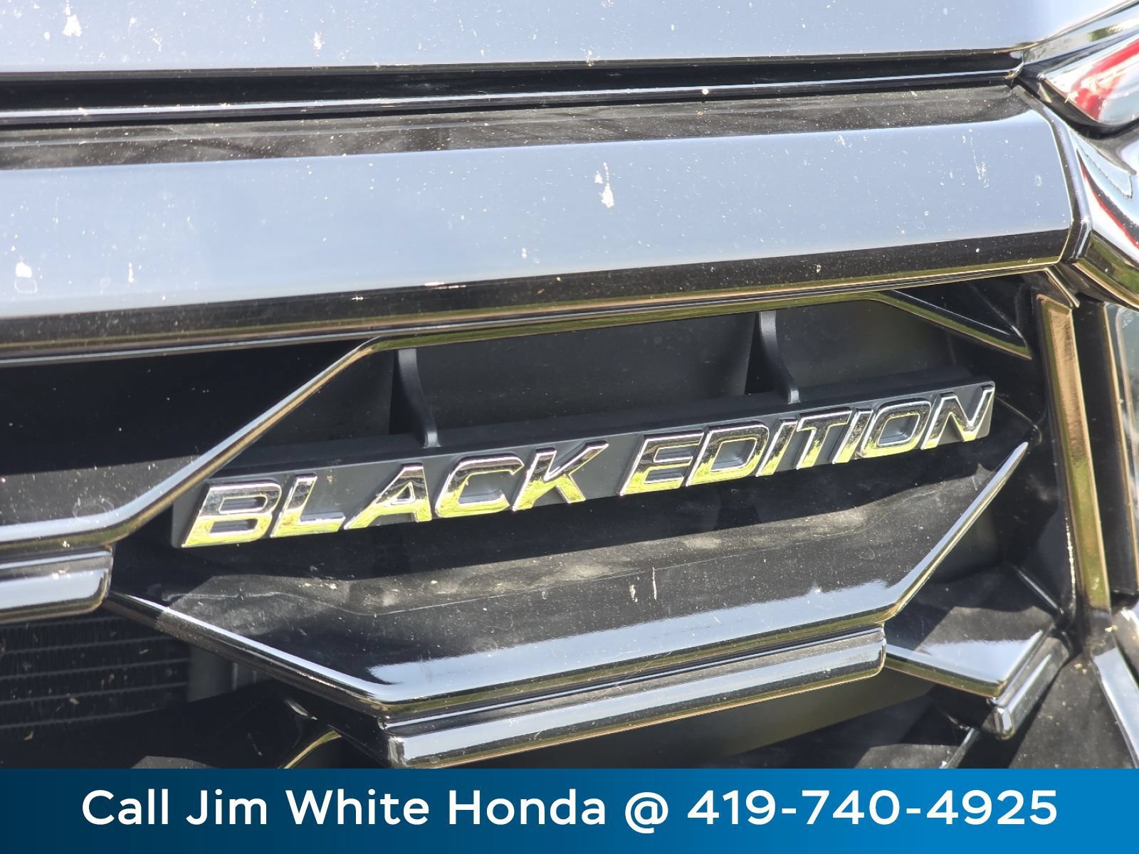 Used 2025 Honda Pilot Black Edition image 14