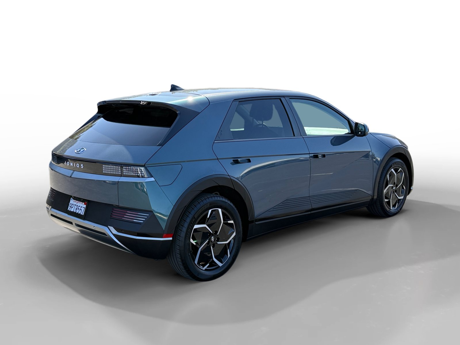Certified 2024 Hyundai Ioniq 5 SEL RWD image 5