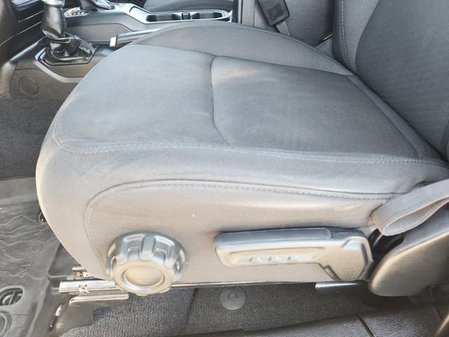 Used 2022 Jeep Wrangler Unlimited Sport image 24