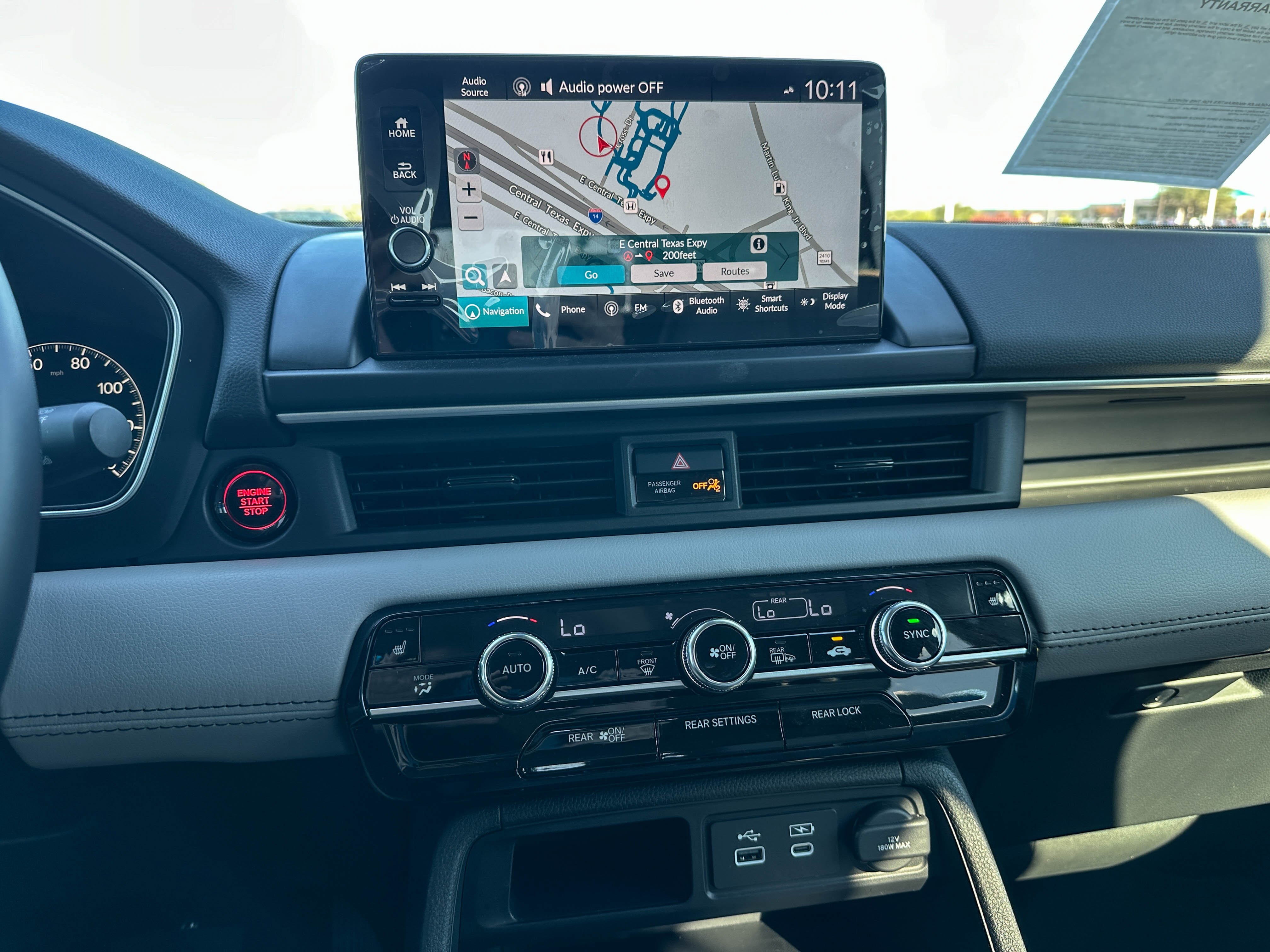 Used 2025 Honda Pilot Touring image 35