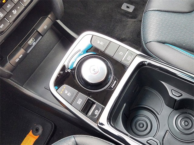 Used 2022 Kia Niro EX Premium image 21