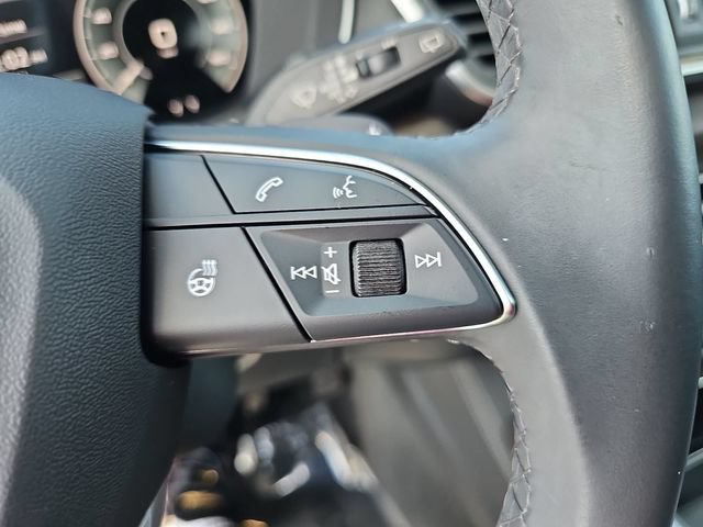 Used 2024 Audi Q5 e Premium Plus AWD/4WD image 23