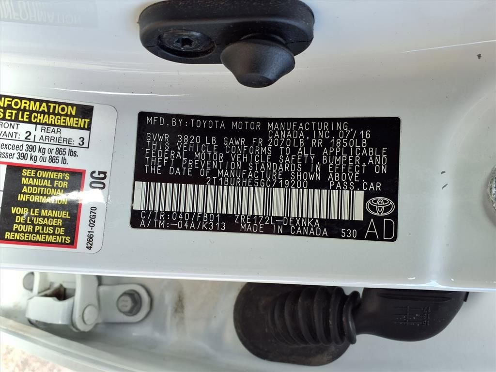 Used 2016 Toyota Corolla LE image 12