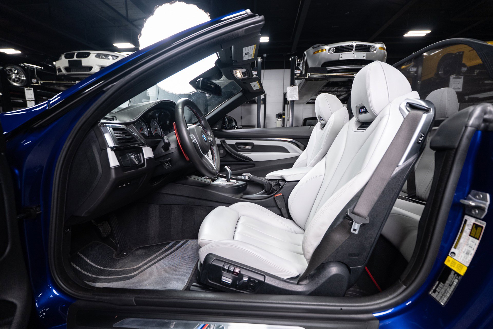 Used 2020 BMW M4 Convertible w/ Executive Package image 61