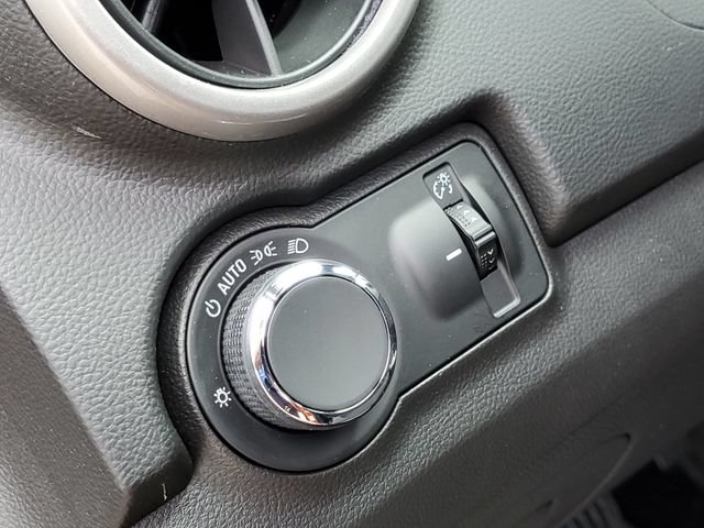 Used 2016 Chevrolet Trax LT FWD image 10