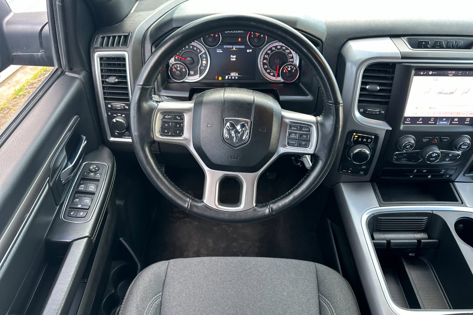 Used 2024 RAM 1500 Classic Warlock image 15