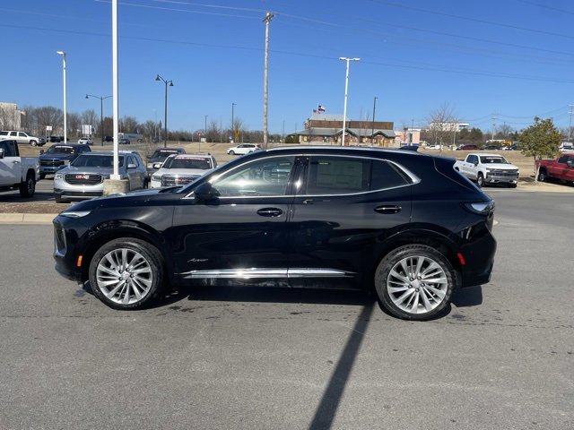 New 2025 Buick Envision Avenir image 4