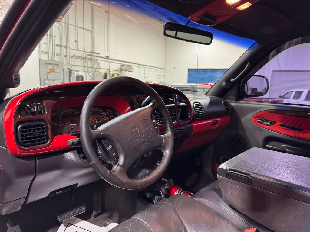 Used 1999 Dodge Ram 2500 Truck ST image 14