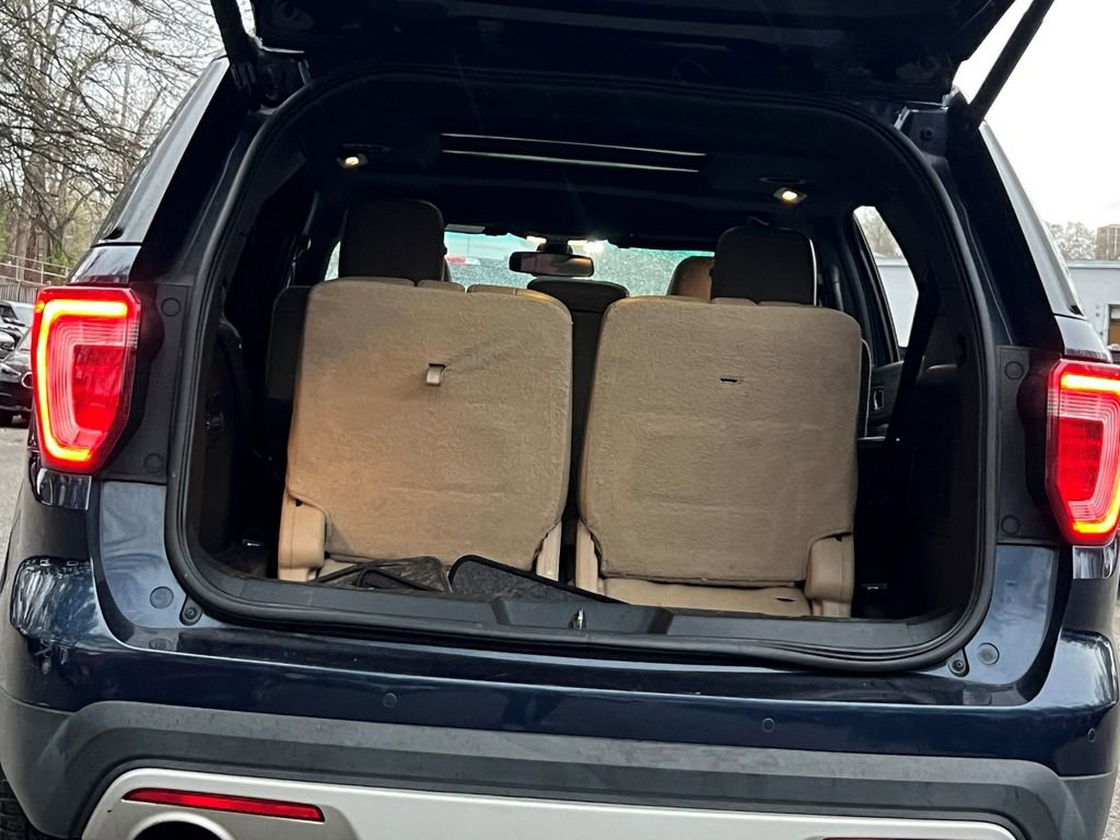 Used 2016 Ford Explorer Limited w/ Equipment Group 303A image 14
