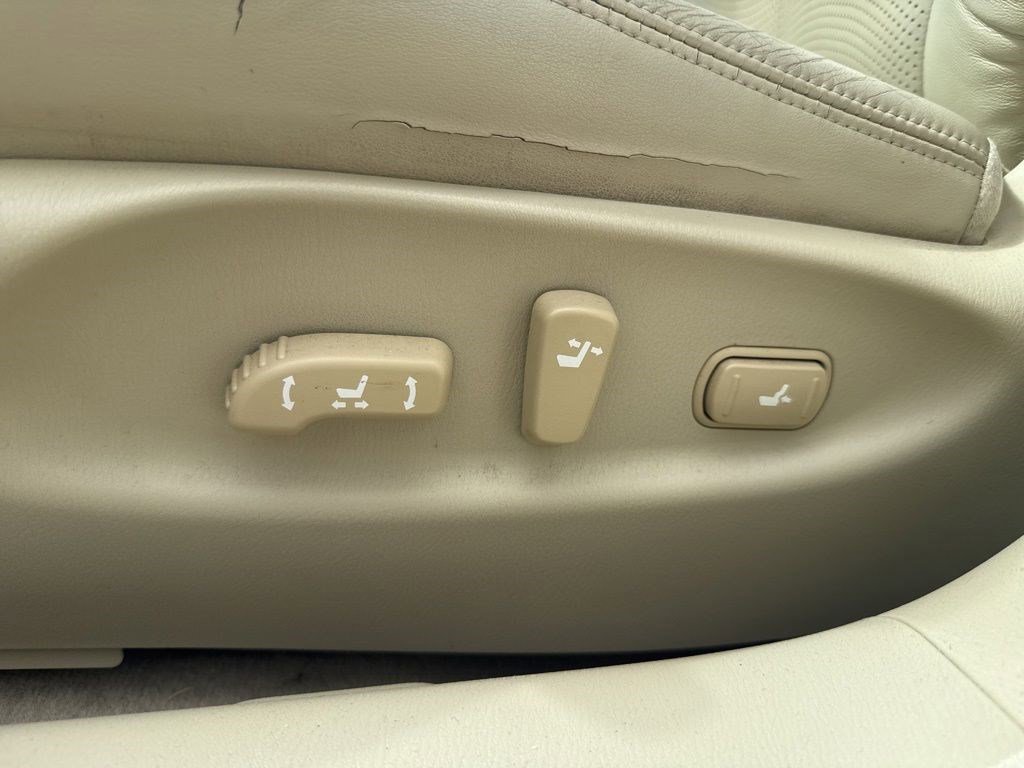 Used 2012 INFINITI M37 x w/ Premium Pkg AWD/4WD image 9