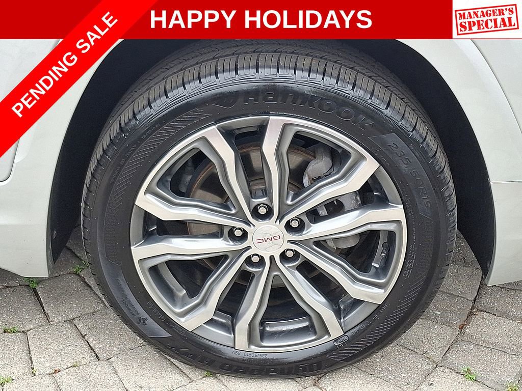 Used 2018 GMC Terrain Denali w/ LPO, 'HIT The Road' Package image 8