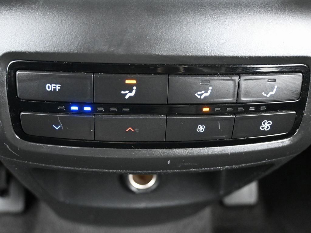 Used 2021 Hyundai Palisade SE image 31