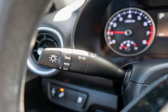 Used 2023 Kia Forte LXS w/ LXS Technology Package image 21