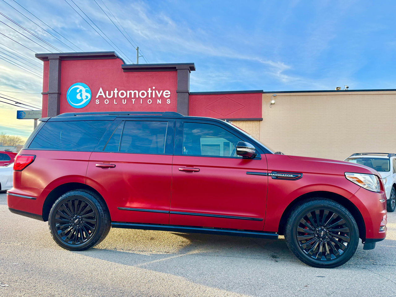 Used 2018 Lincoln Navigator Reserve w/ Technology Package image 6