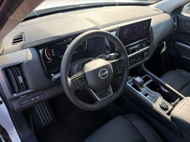 New 2026 Nissan Pathfinder SL image 17