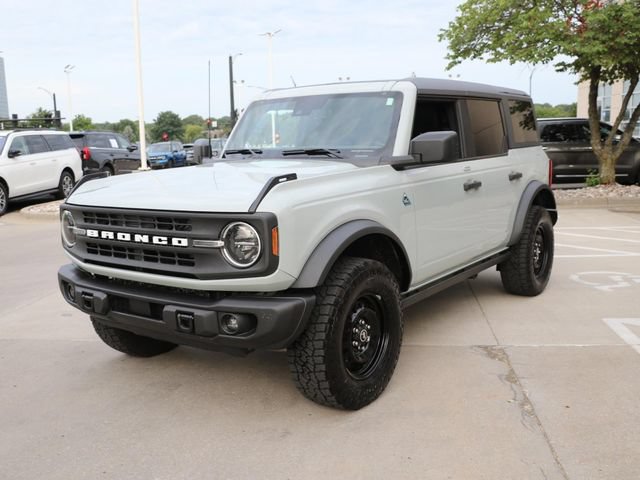 Used 2022 Ford Bronco Black Diamond AWD/4WD image 3