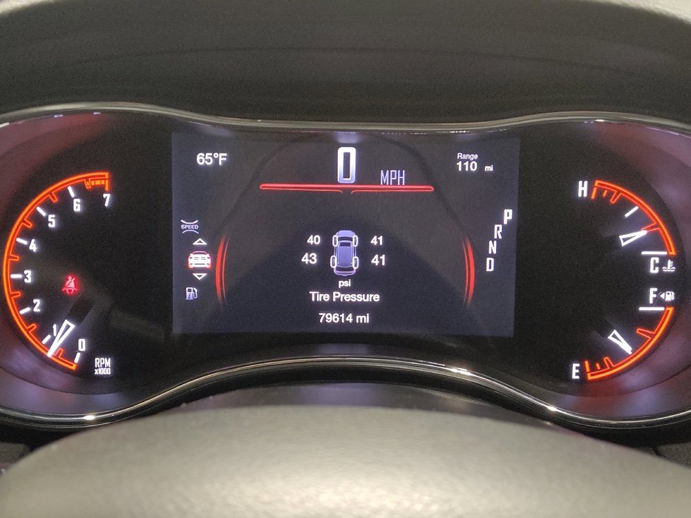 Used 2018 Dodge Durango SXT image 23