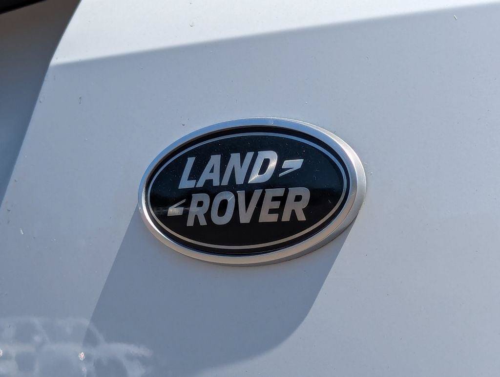 Used 2020 Land Rover Range Rover Evoque SE AWD/4WD image 36