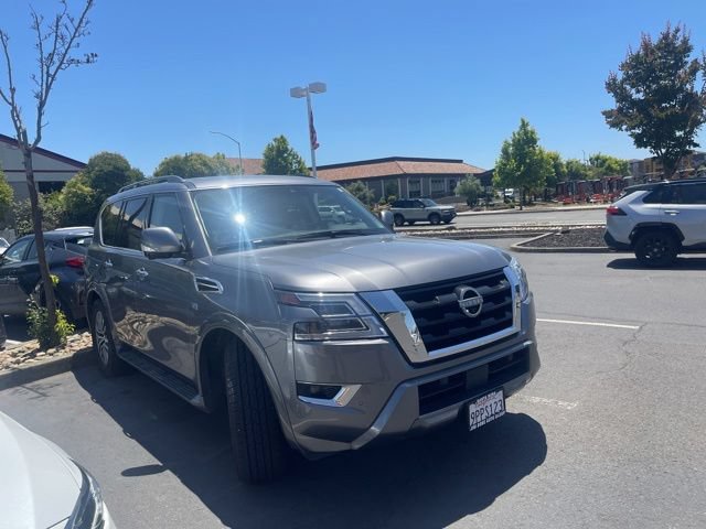 Used 2022 Nissan Armada SL w/ Captain's Chairs Package RWD image 1