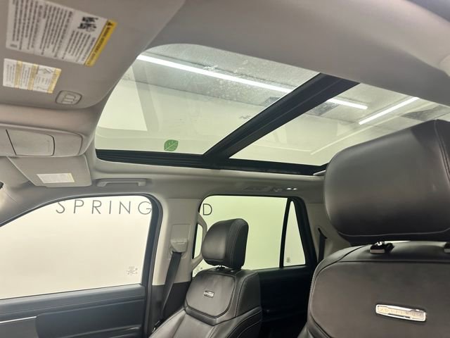 Certified 2025 Ford Expedition Platinum image 30