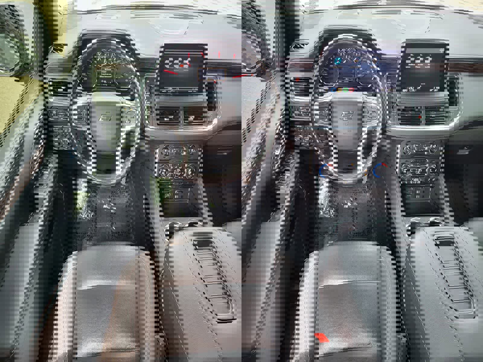 Used 2021 Chevrolet Tahoe Z71 w/ Luxury Package image 26