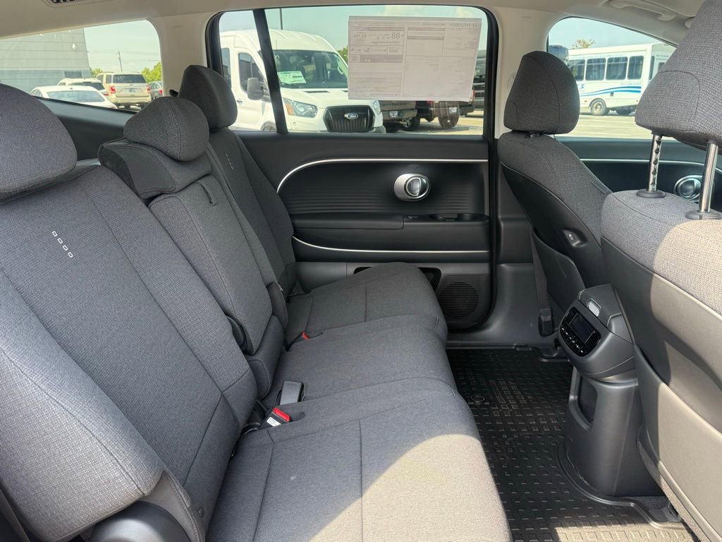New 2026 Hyundai Ioniq 9 SE image 13