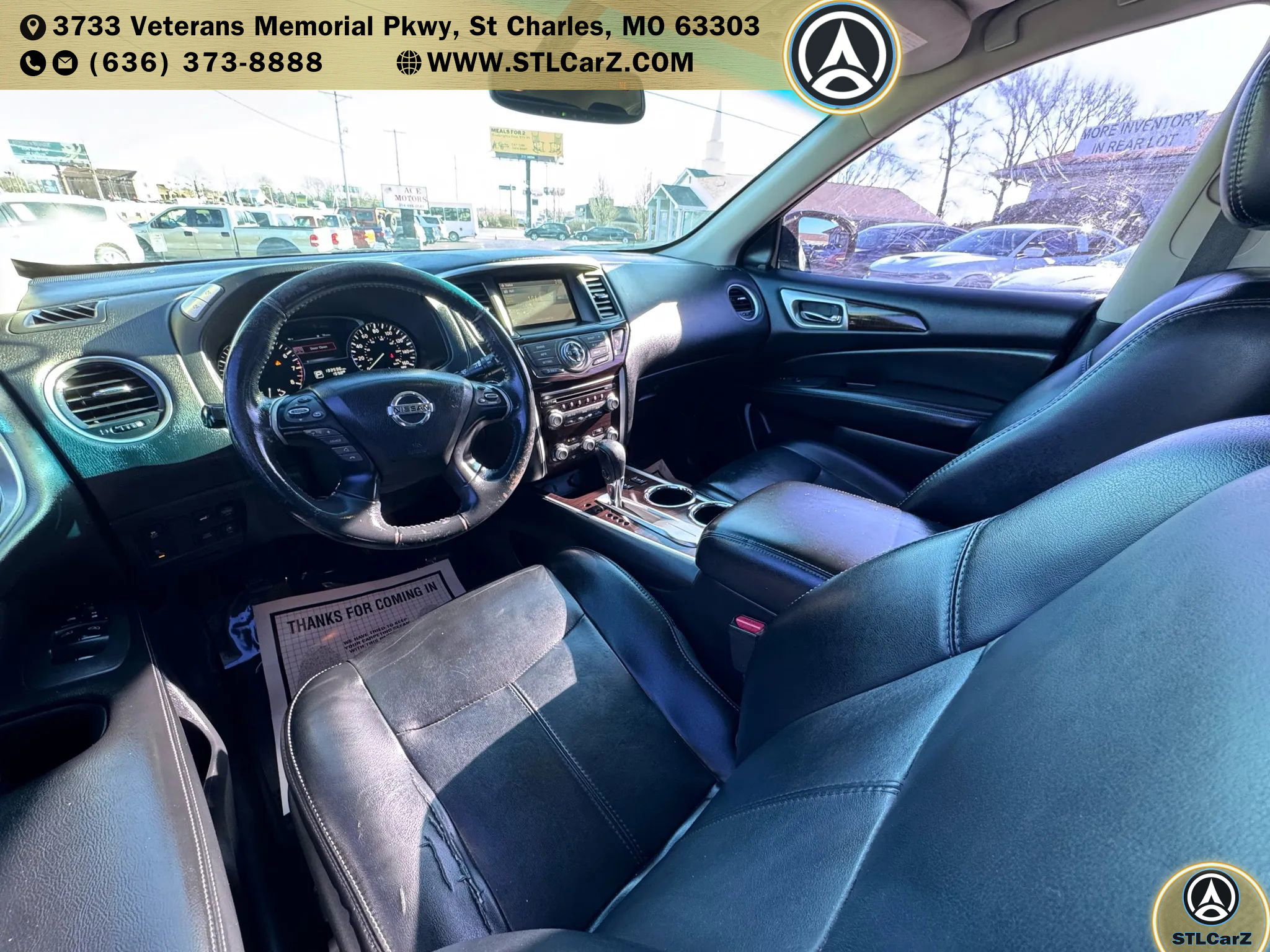 Used 2015 Nissan Pathfinder SL image 10