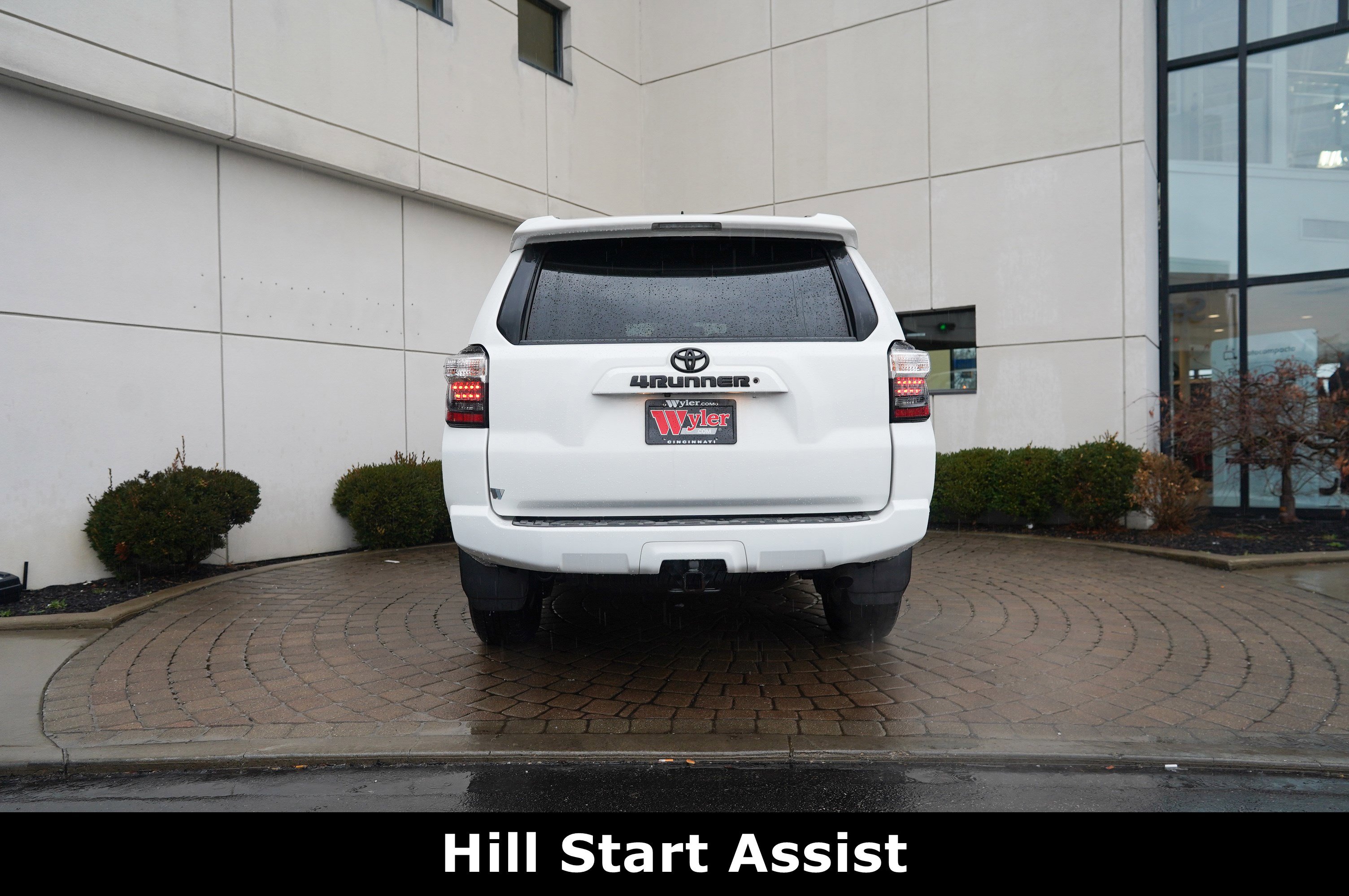 Used 2020 Toyota 4Runner SR5 image 21