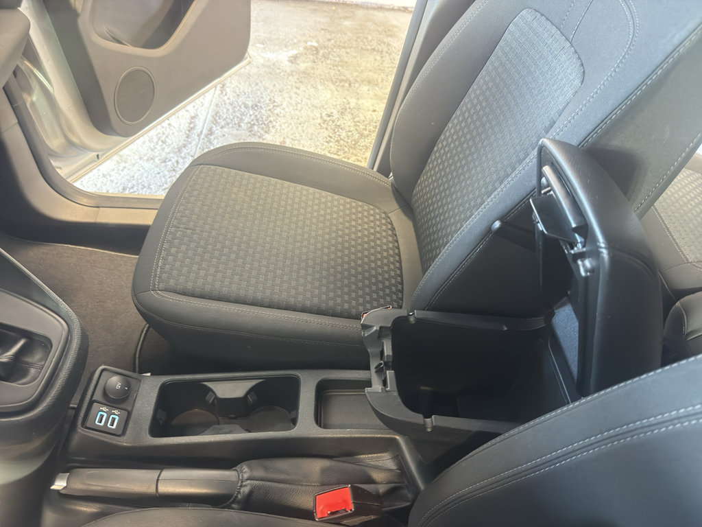 Used 2021 Ford Transit Connect XLT FWD image 20