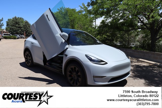 Used 2024 Tesla Model Y Long Range AWD/4WD image 9