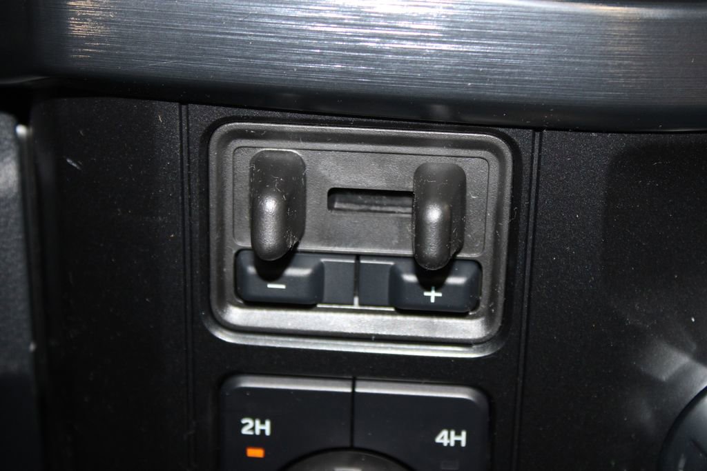 New 2025 Ford F250 Lariat w/ Lariat Ultimate Package image 45