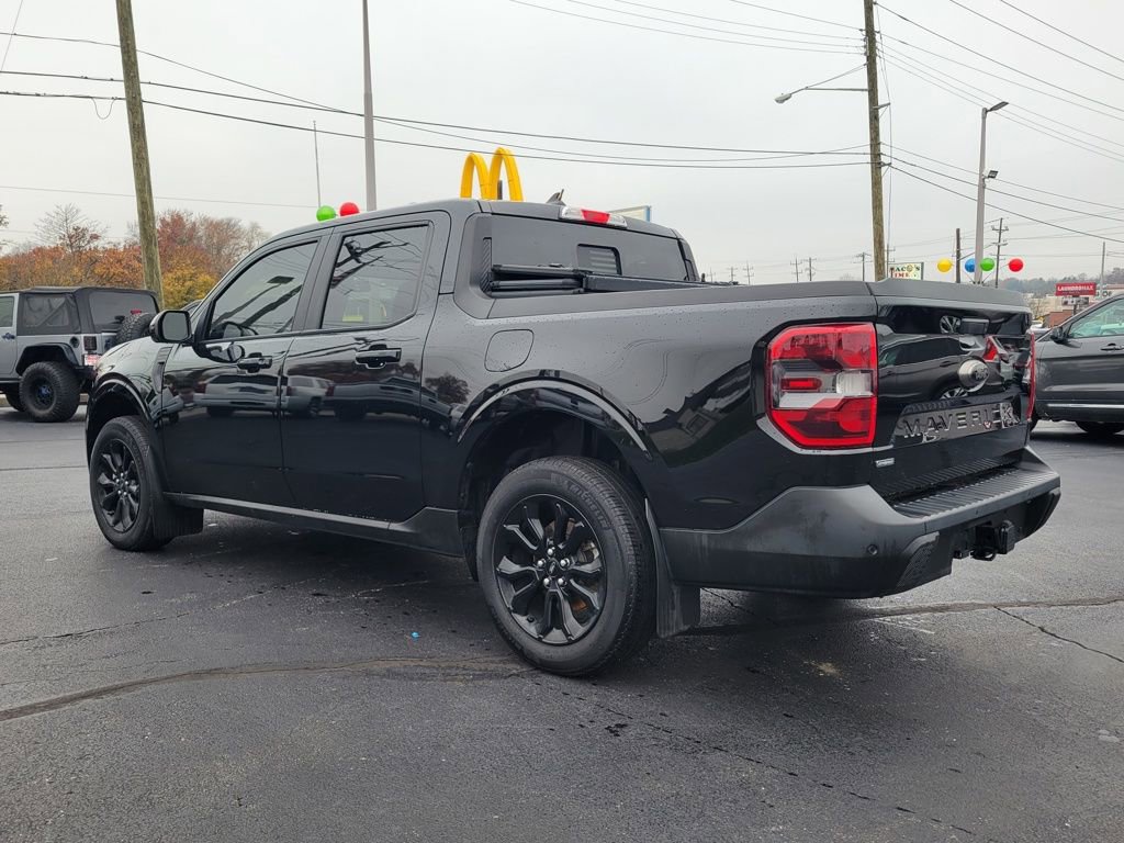 Certified 2024 Ford Maverick Lariat w/ Black Appearance Package image 4