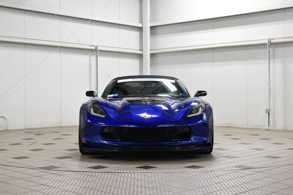 Used 2016 Chevrolet Corvette Z06 w/ Z07 Performance Package RWD image 2