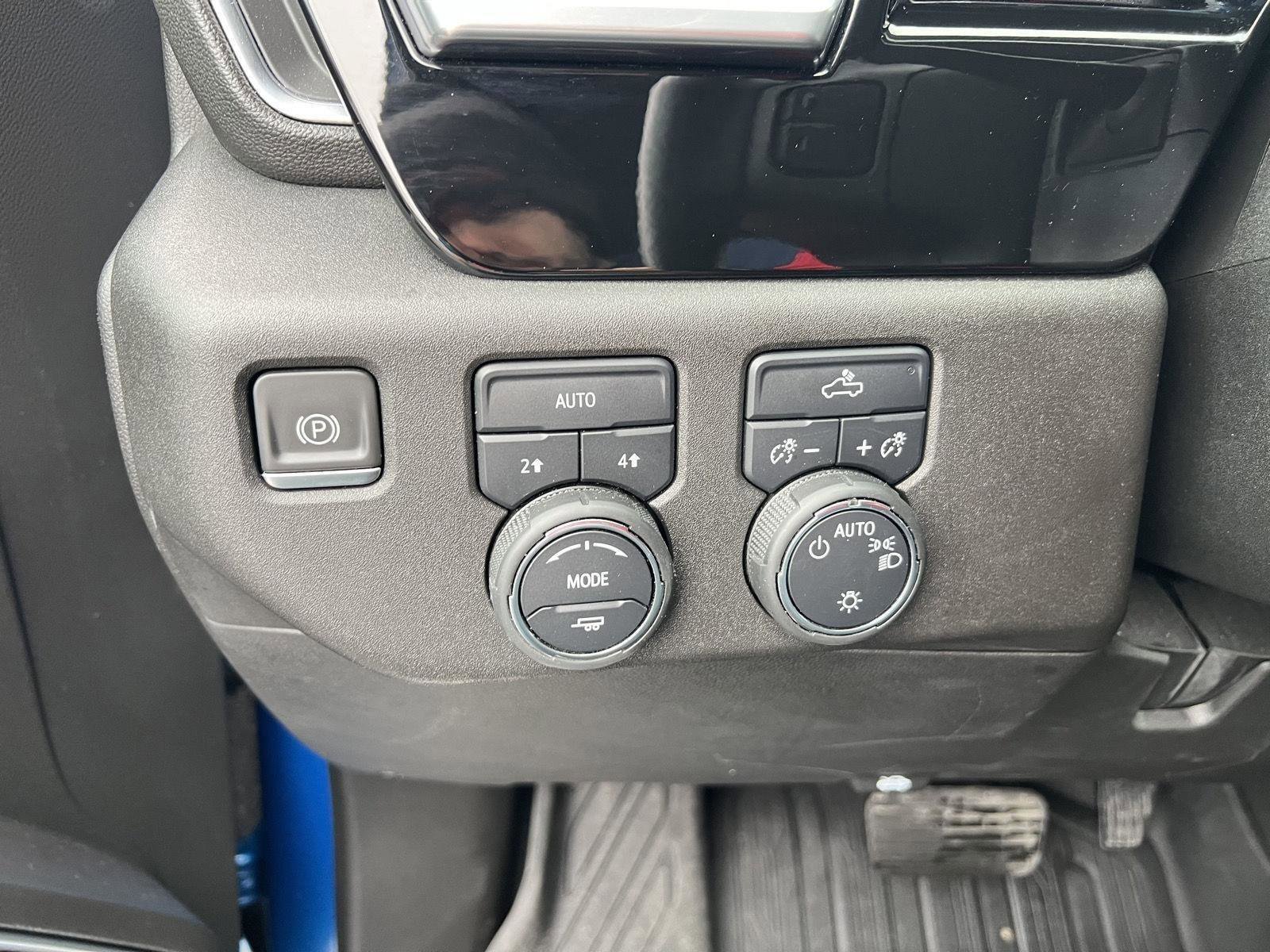 Used 2023 Chevrolet Silverado 1500 LT w/ Protection Package image 42