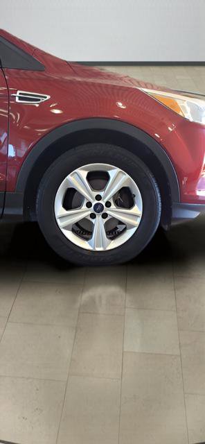 Used 2016 Ford Escape SE w/ Equipment Group 201A FWD image 25