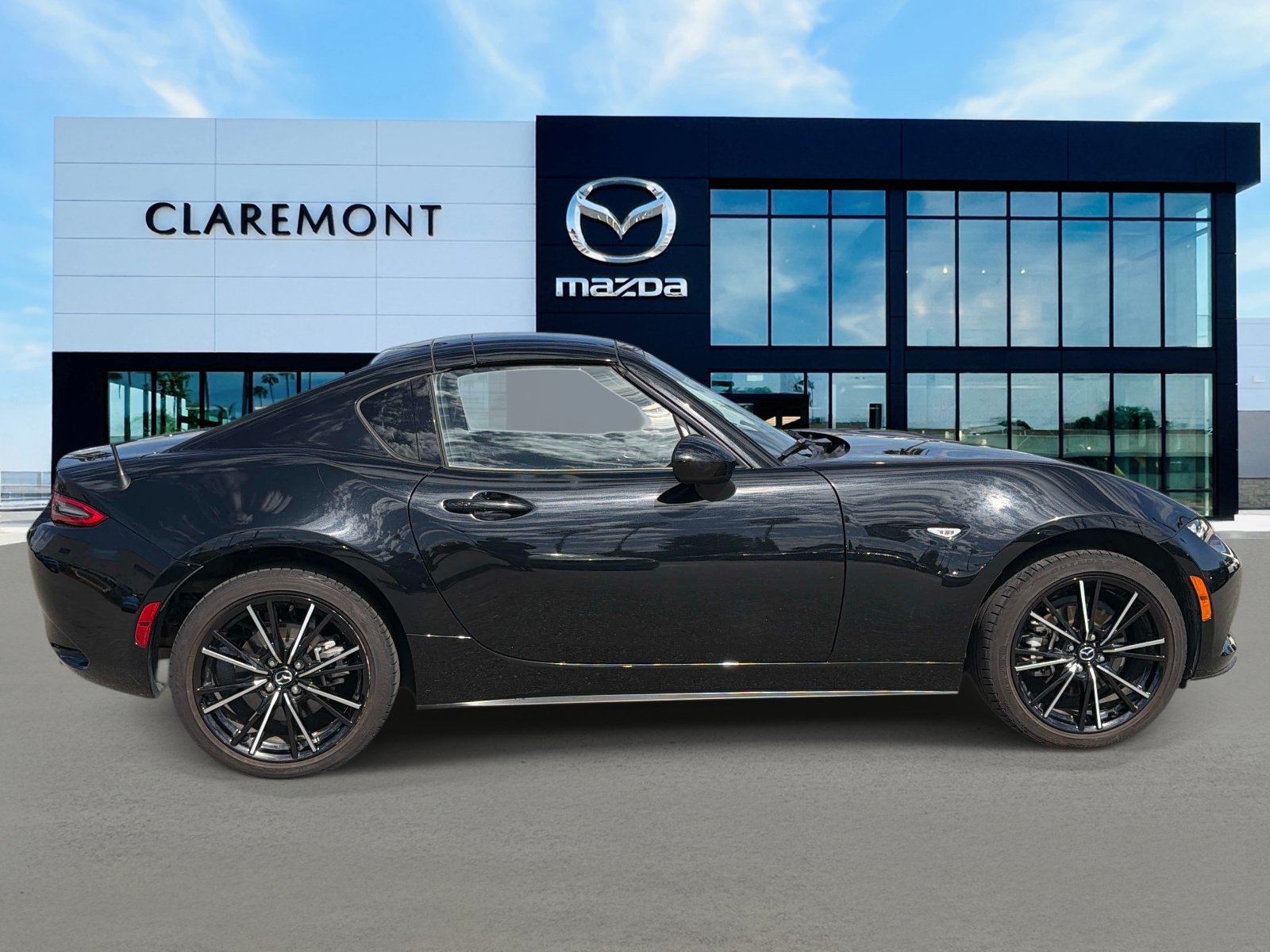 Used 2025 MAZDA MX-5 Miata RF Grand Touring RWD image 4