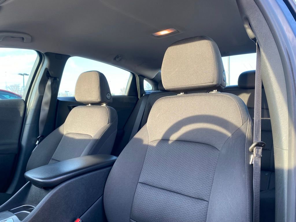 Used 2021 Chevrolet Malibu RS w/ LPO, Floor Liner Package FWD image 12