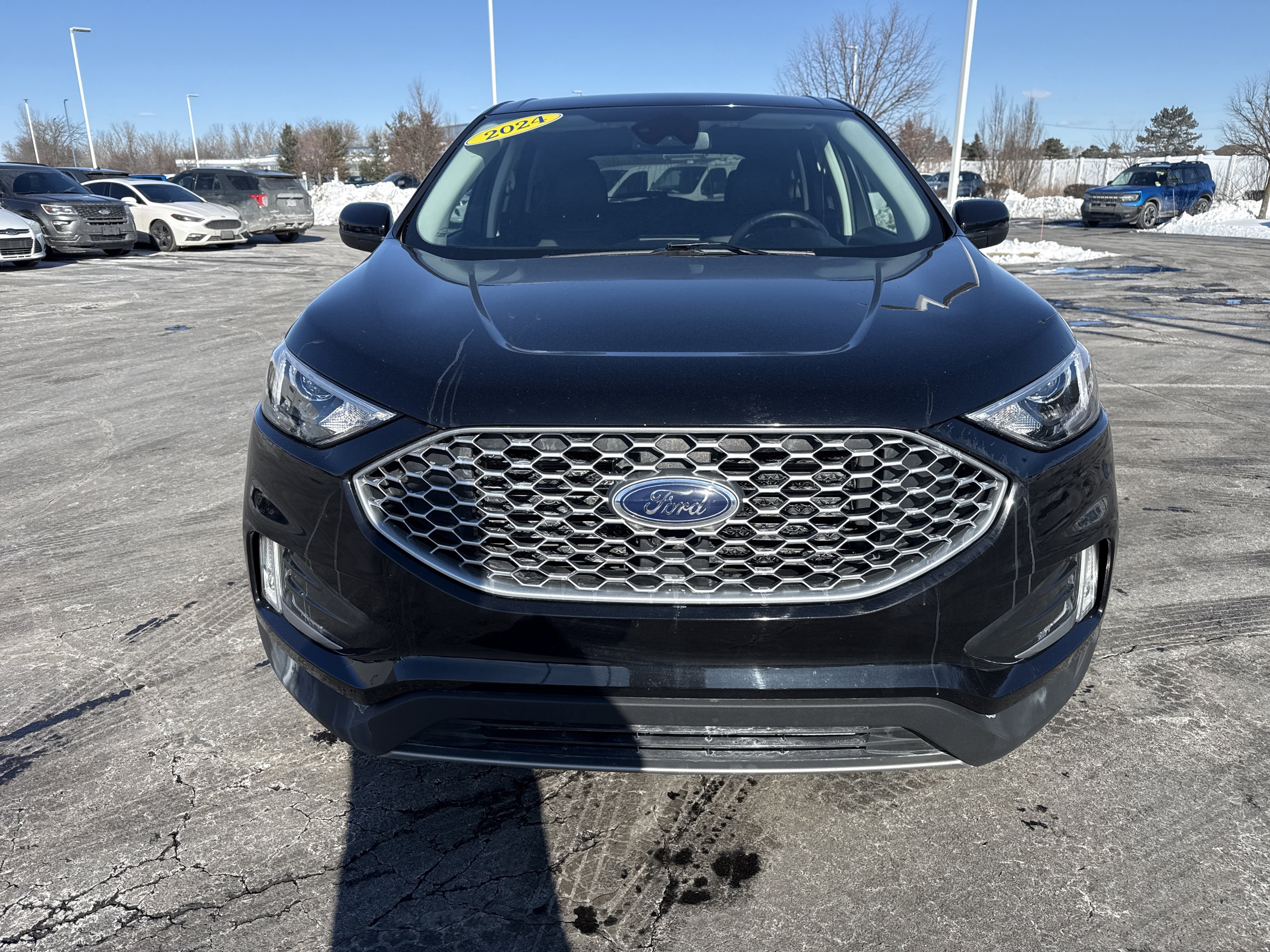 Used 2024 Ford Edge SEL w/ Convenience Package image 12