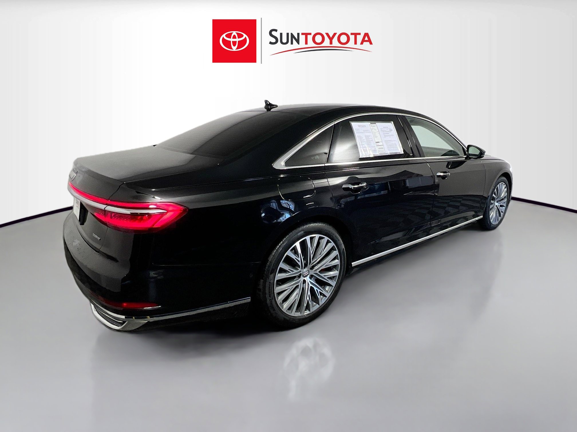 Used 2019 Audi A8 L 3.0T w/ Executive Package image 4