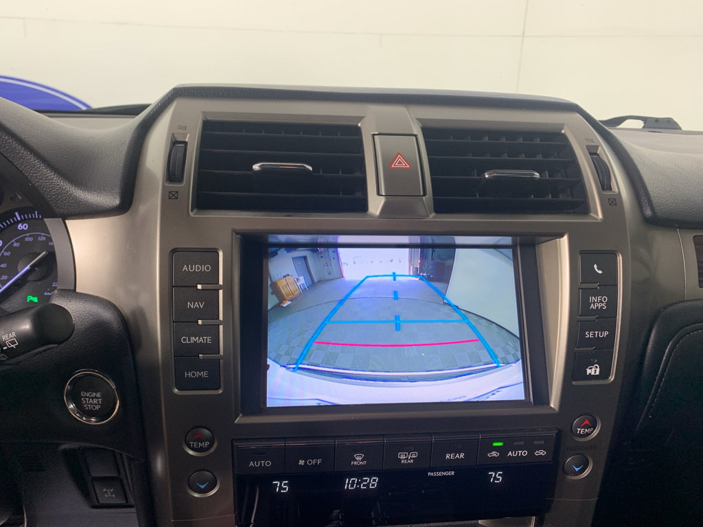 Used 2014 Lexus GX 460 w/ Premium Package AWD/4WD image 26