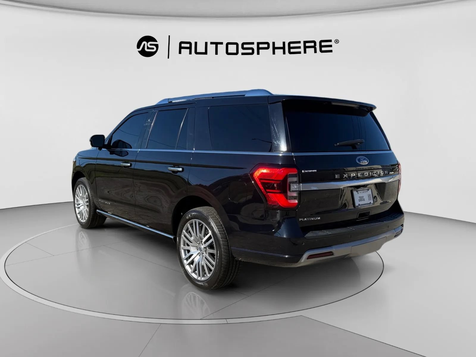 Used 2023 Ford Expedition Platinum AWD/4WD image 6