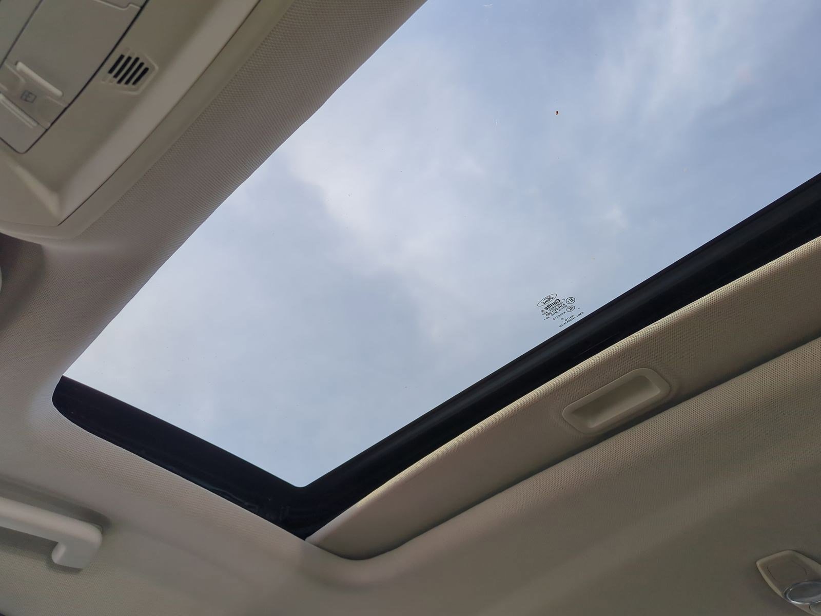 Used 2017 Ford Focus SEL image 26