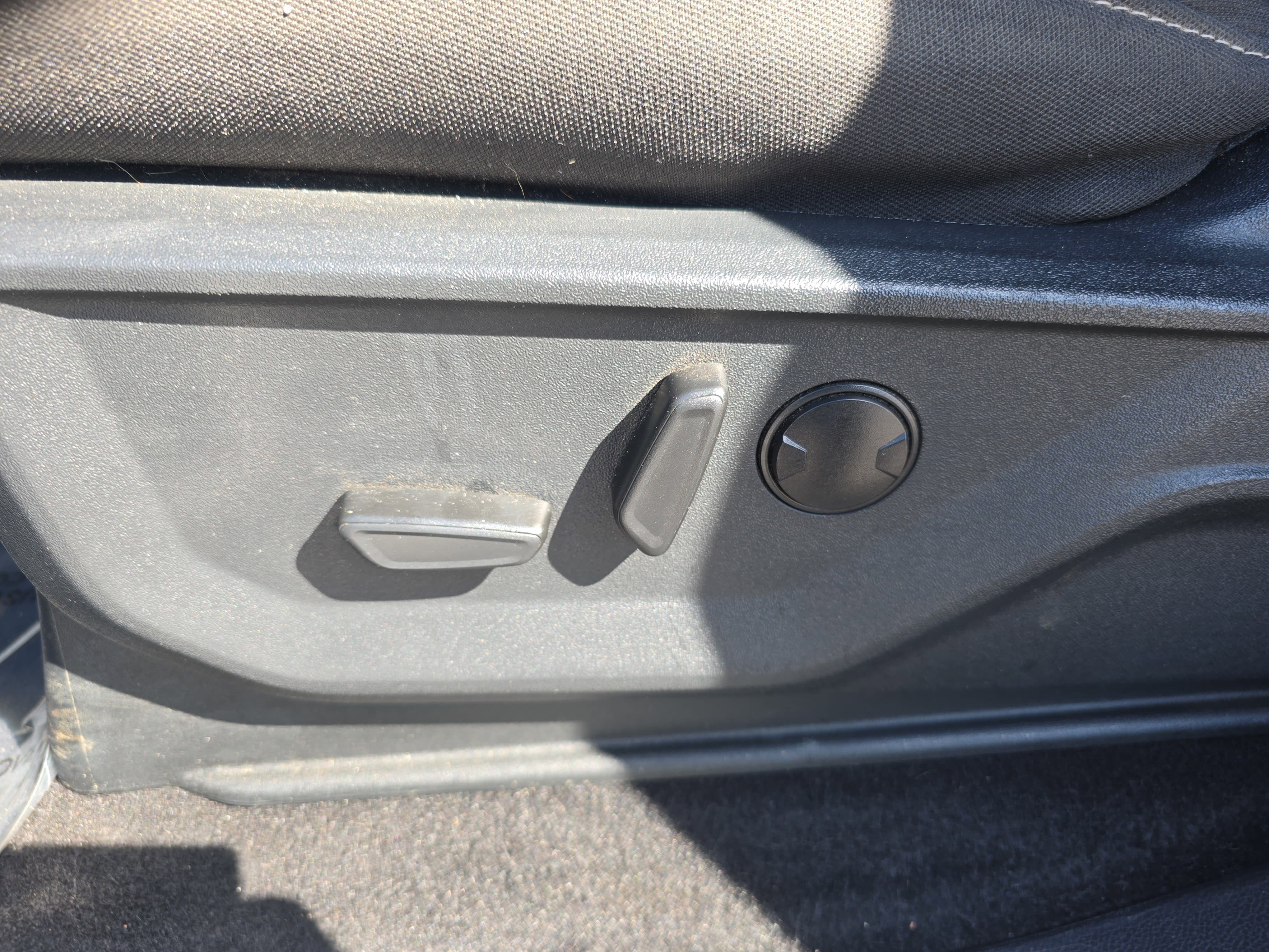 Used 2023 Ford F150 XLT w/ Equipment Group 302A High image 28