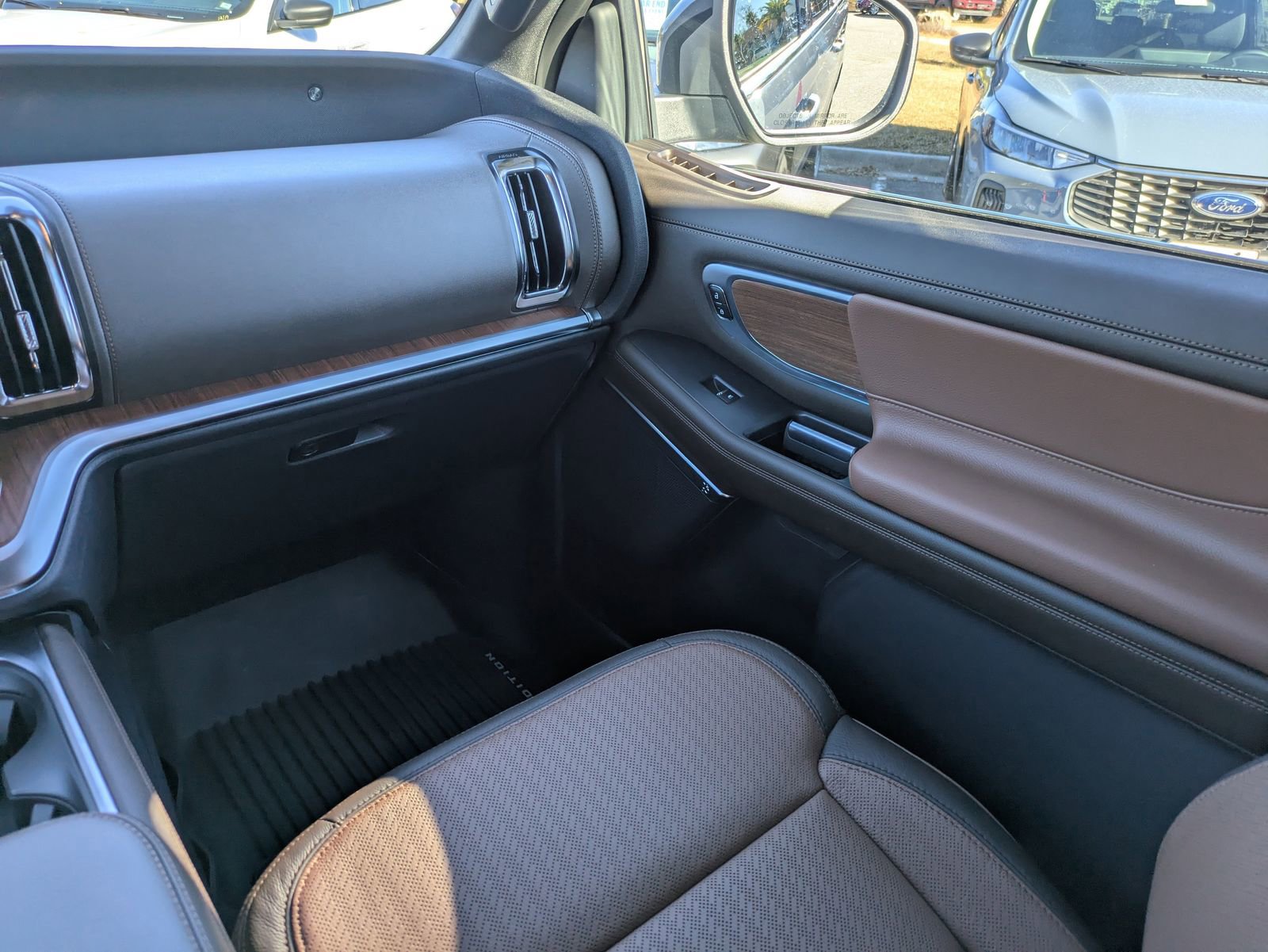 New 2025 Ford Expedition Max King Ranch image 17