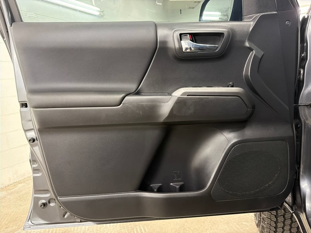 Used 2023 Toyota Tacoma TRD Off-Road RWD image 17