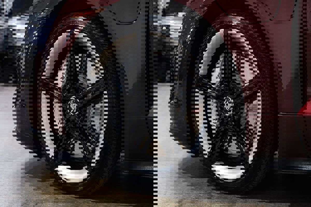 Used 2021 Porsche Taycan 4S w/ Premium Package image 57