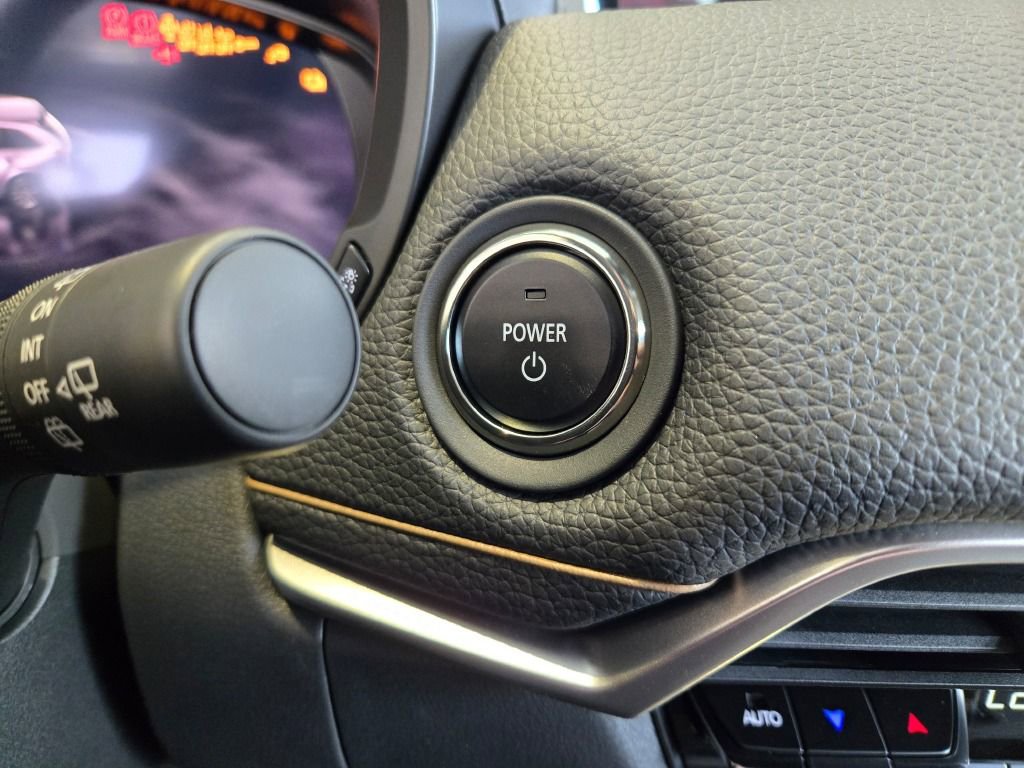 New 2025 MAZDA CX-70 Plug-In Hybrid w/ Premium Pkg image 24